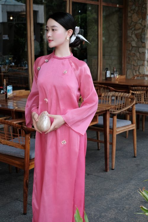 Áo Dài Uyển Trà