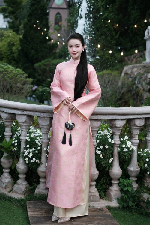 Áo Dài Hồng Vân