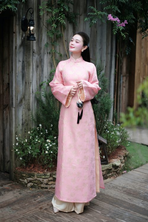 Áo Dài Hồng Vân