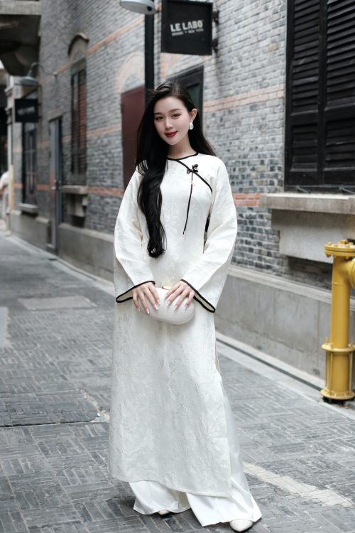 Áo Dài Bạch Vân