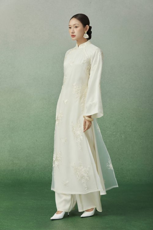 Áo Dài Bạch Cúc Tâm