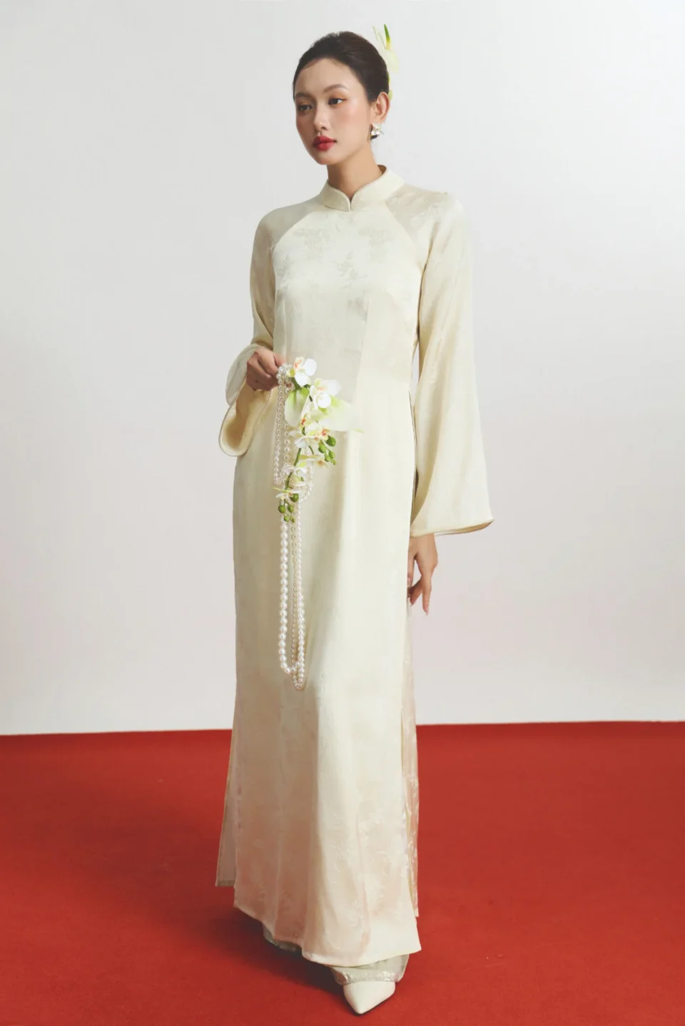 Áo Dài Bạch Chi